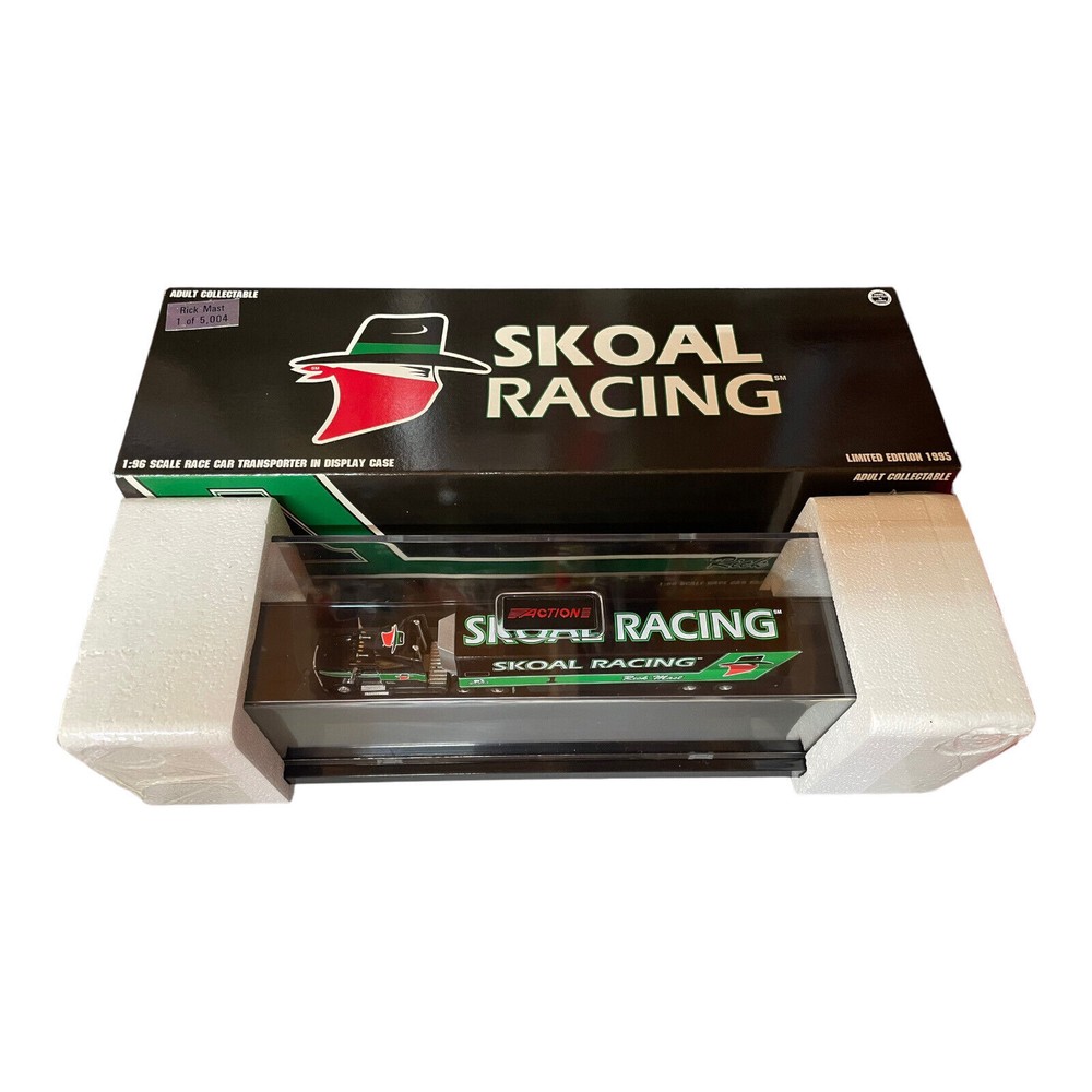 Rick Mast Skoal Hauler RCCA Ford Aeromax Racing Transporter 1/96 With Case