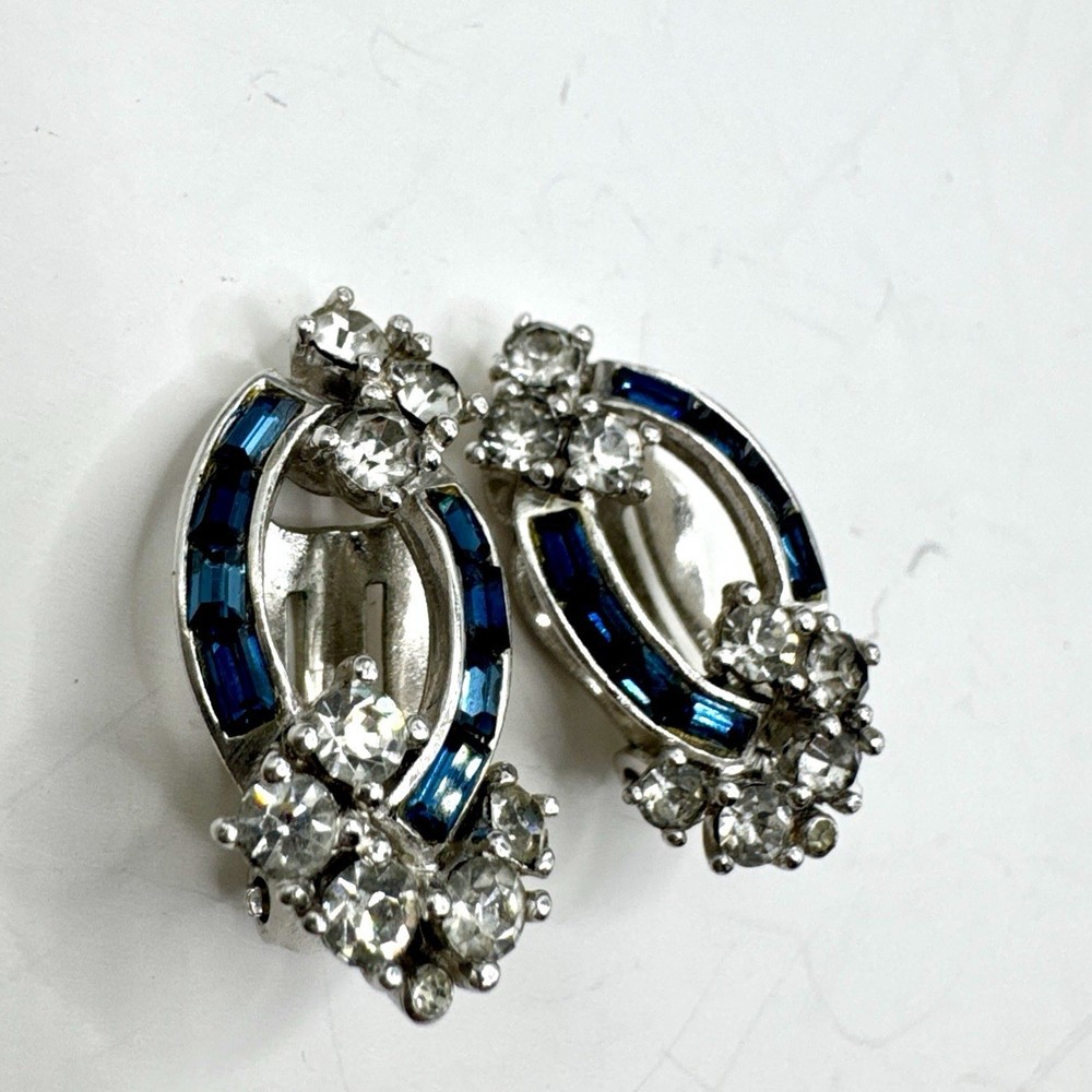 Vintage Estate Jewelry Pennino Clear Blue Rhinestone Clip On Earrings Silver