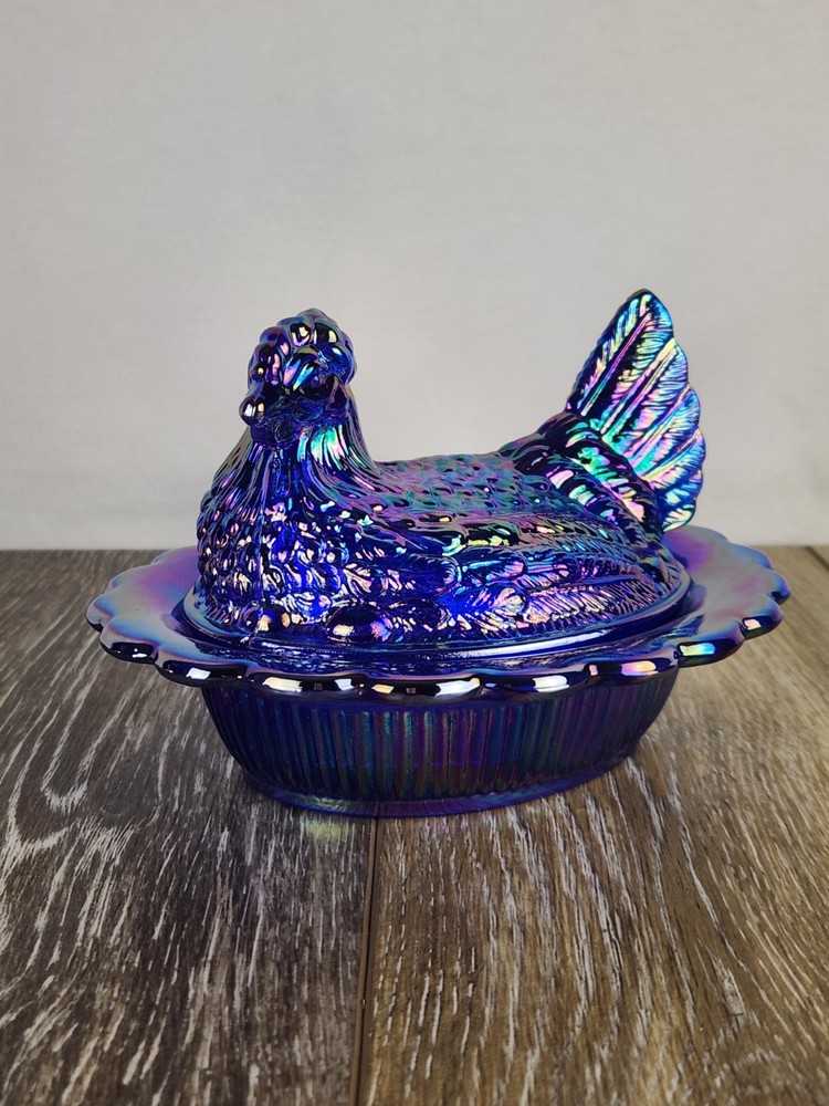 Cobalt Blue Carnival Glass Hen on Nest with Ruffled Edge – Iridescent Covered Di