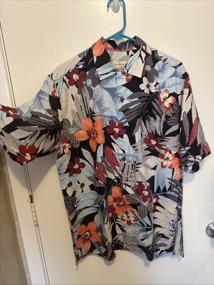 Tommy Bahama Hawaiian Camp Shirt Men Size S/P Floral 100% Silk Button Up
