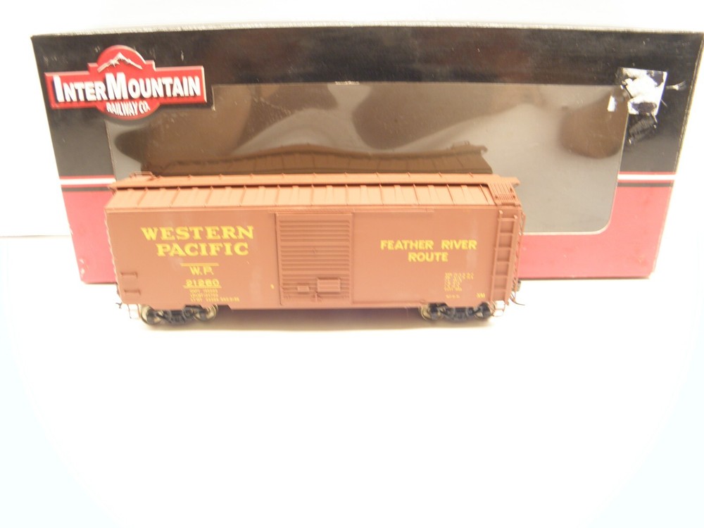 Intermountain - Ps-1 40' Boxcar - Weastern Pacific #21260 - Ho Scale- New