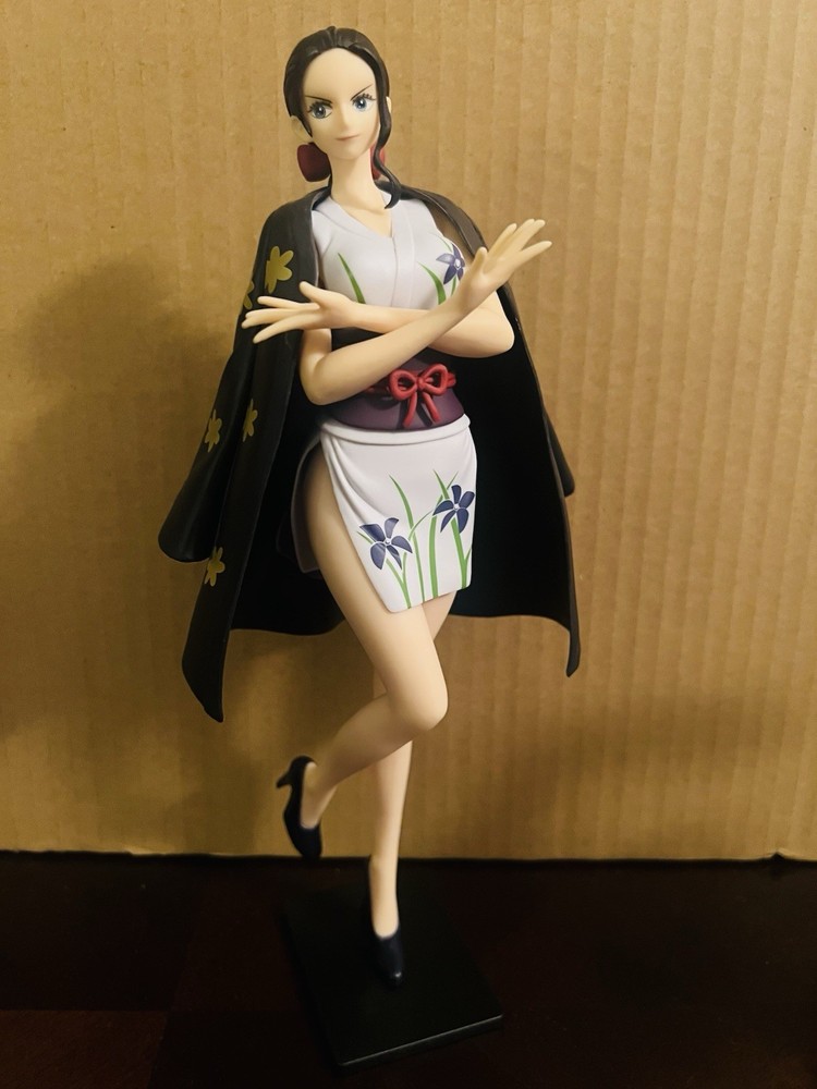 Nico Robin Glitter & Glamours Wanokuni One Piece Figure