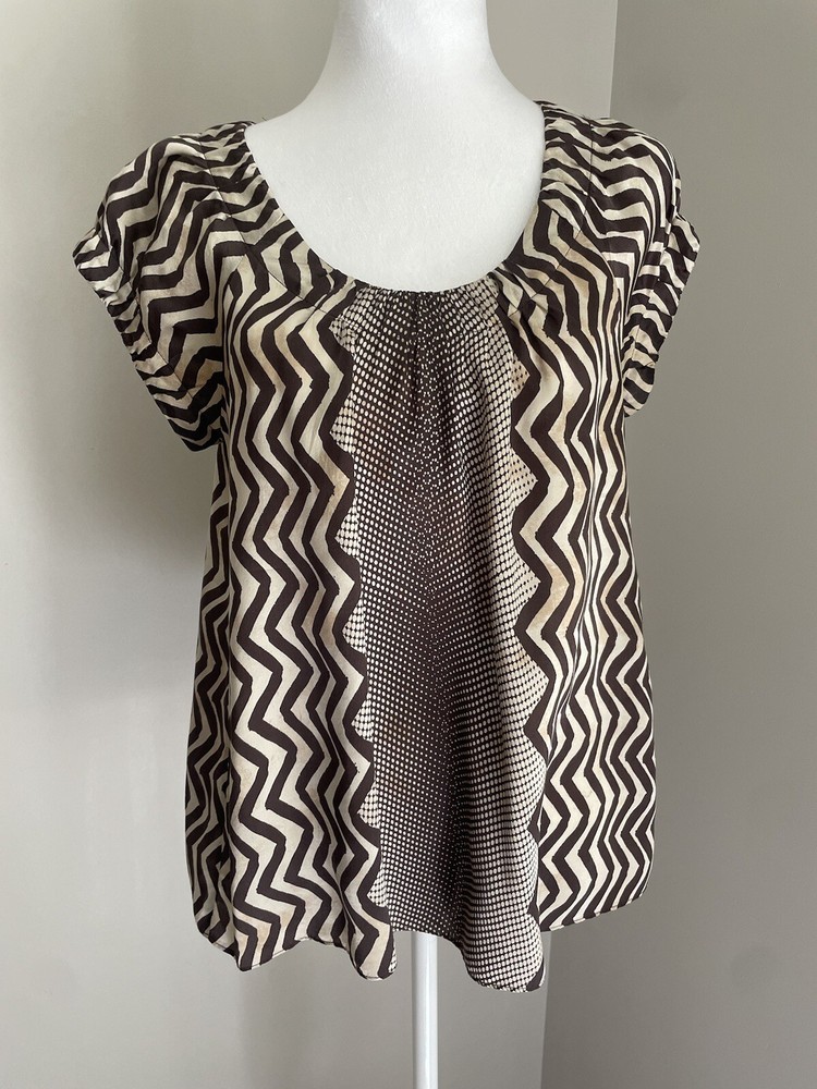 Banana Republic Women S 100% Silk Blouse Short Sleeve Brown Zig Zag Top Career