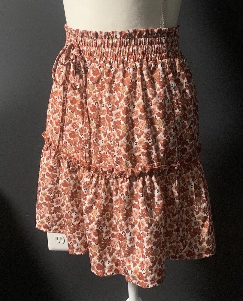 Women’s Pull On Floral A Line Mini Skirt Size Xs