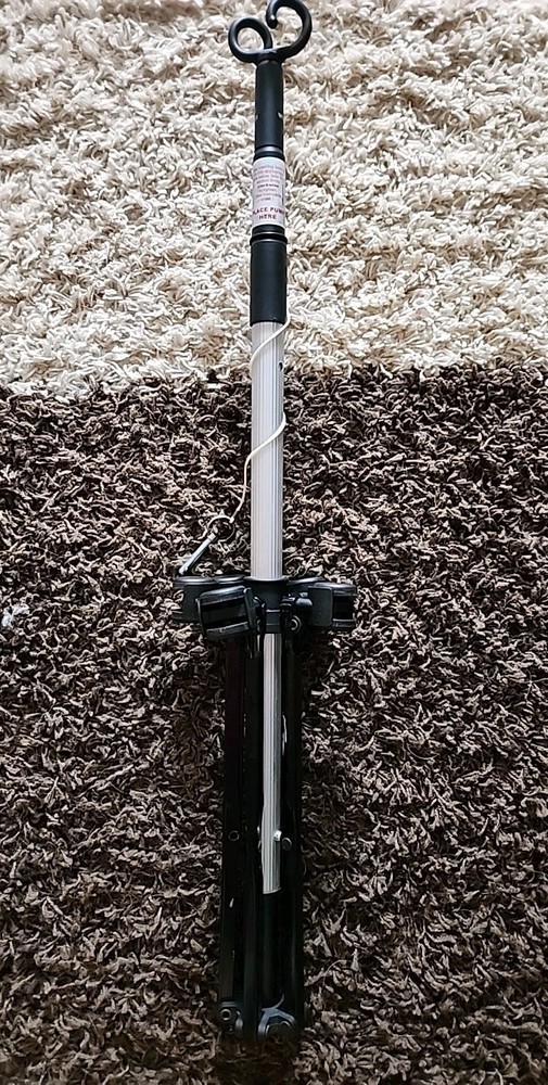 Pitch-It IV Pole Senior by Sharps 30006 - Collapsible with Wheels