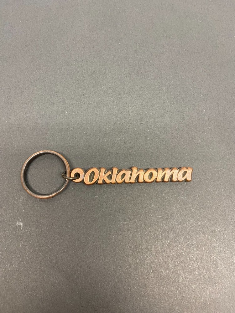 Vintage Oklahoma Sign Metal Keychain Travel Souvenir NOS