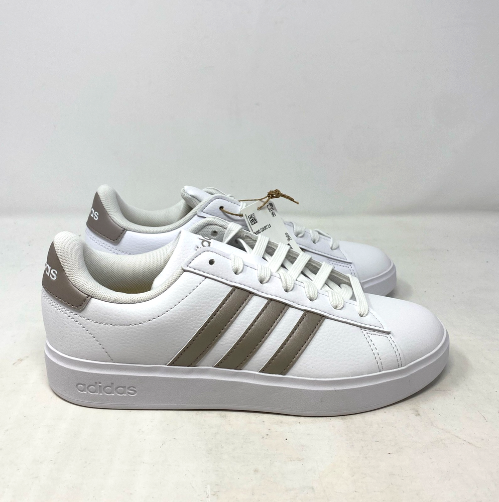 adidas Grand Court 2.0 Women’s Tennis Shoes White/Platinum Metallic GW9215 Size7