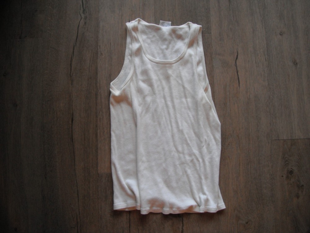 Calvin Klein 100% Cotton Tanktop Large Mens - Small Stain