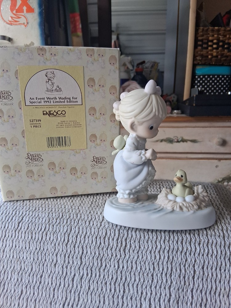 Precious Moments AN EVENT WORTH WADING FOR Duck Eggs Figurine 527319 Box