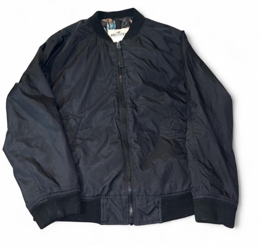 Hollister L Navy Bomber Jacket! EUC!