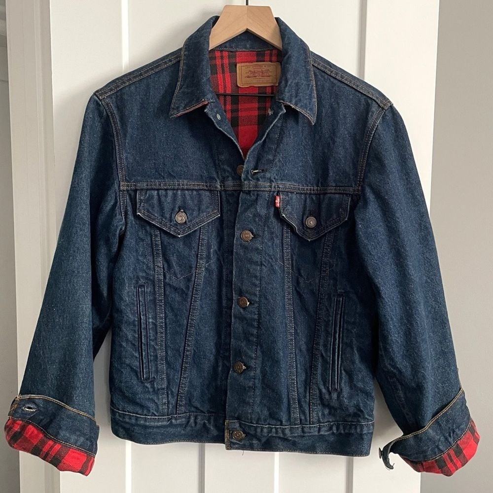 Vintage Levi’s Denim Trucker Jacket Red Buffalo Check Flannel Lined Small USA