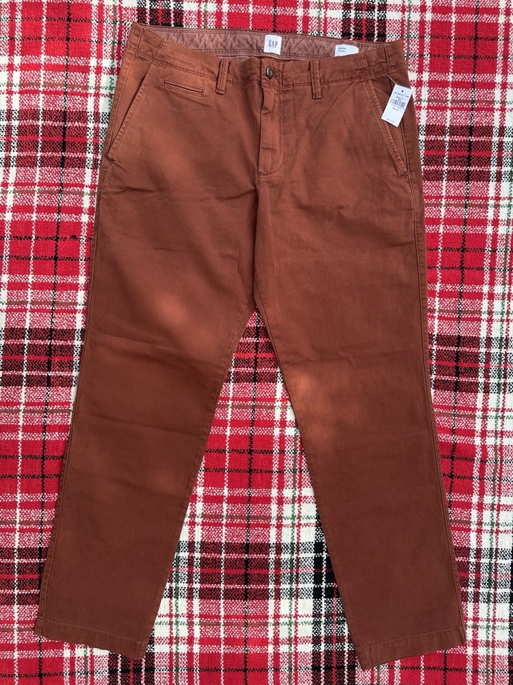 NWT Gap Men’s Slim Fit Chino Pants 33x30 Brick Red Rust Stretch Trousers Khakis