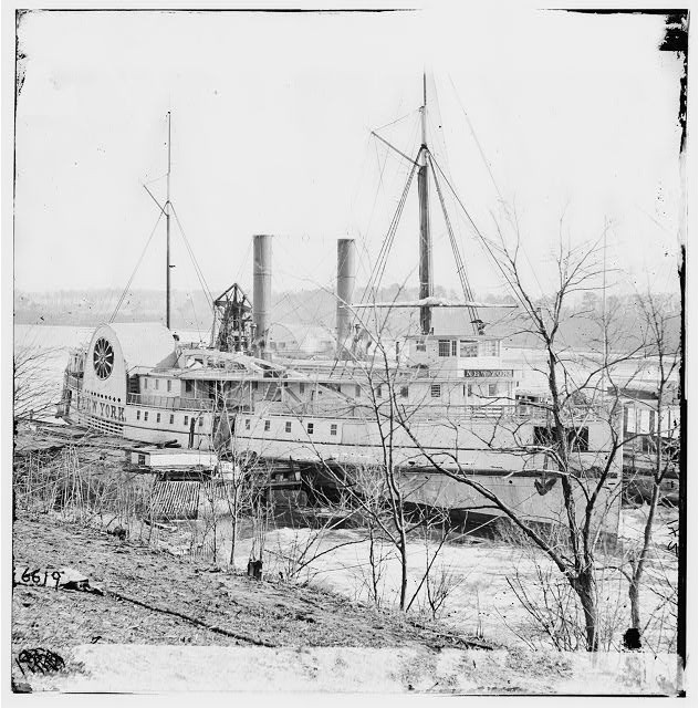 [Aiken's Landing, Va. Steamer New York waiting for exchange of prisoners]