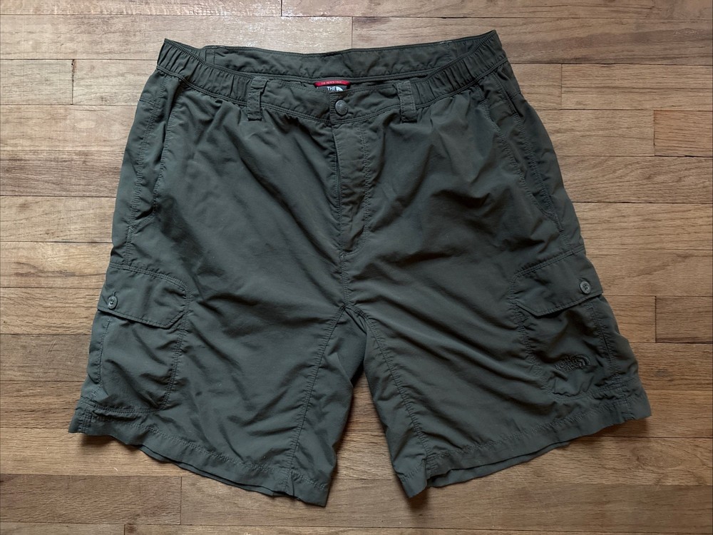 The North Face Cargo Shorts Green Men’s Size Large 34-40 9L Stretch Waist