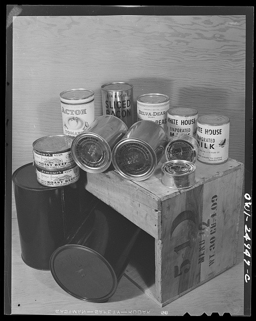 Chicago Illinois 1943 U.S. Army Five-in-One Ration Cans Quartermaster Depot