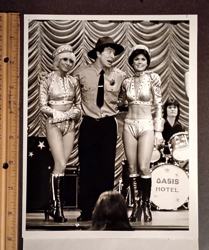 1978 Legs Elaine Bolton Lauren Mahaffey Show NBC Tv 7