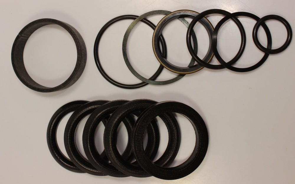 Fits John Deere AW16444 Hydraulic Cylinder Seal Kit
