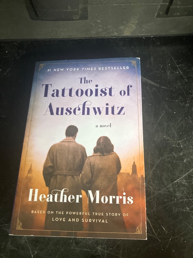 Tattooist of Auschwitz : A Novel by Heather Morris (2018, Trade Paperback)