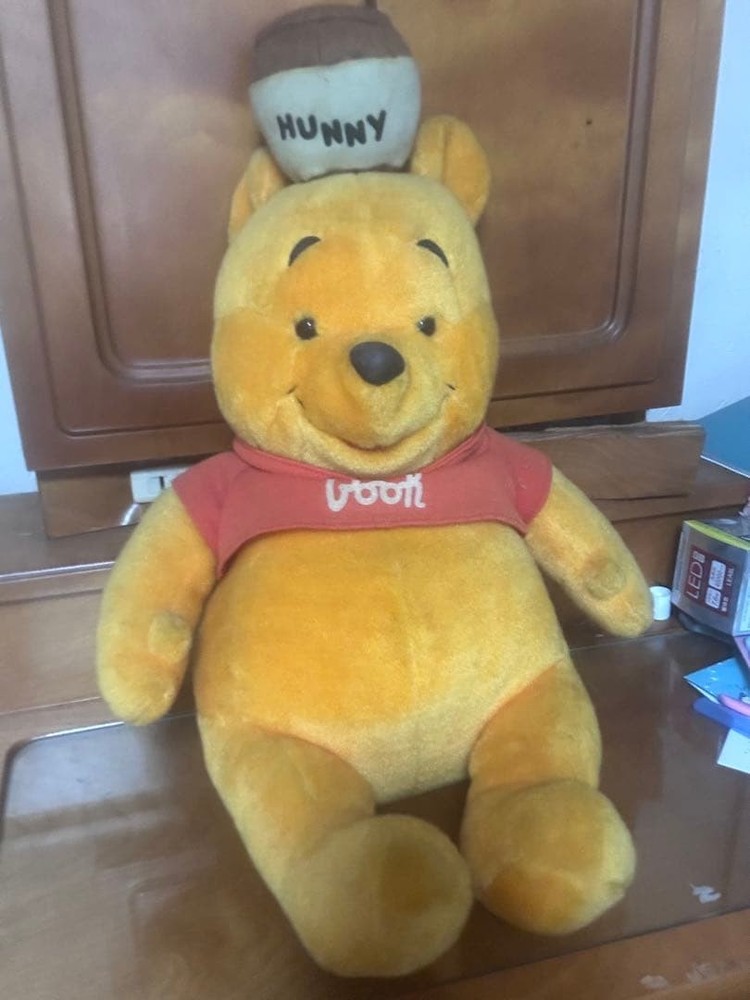 Winnie the Pooh plush toy vintage #648c2f