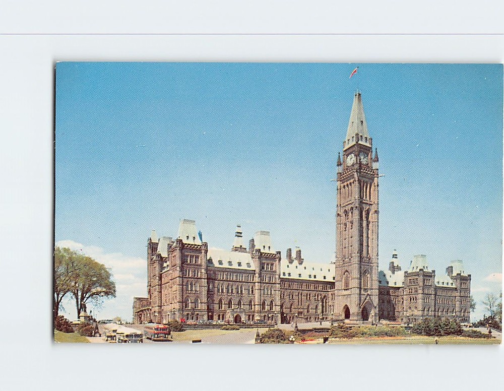 Postcard Main Building & Peace Tower Parliament Houses Ontario Canada