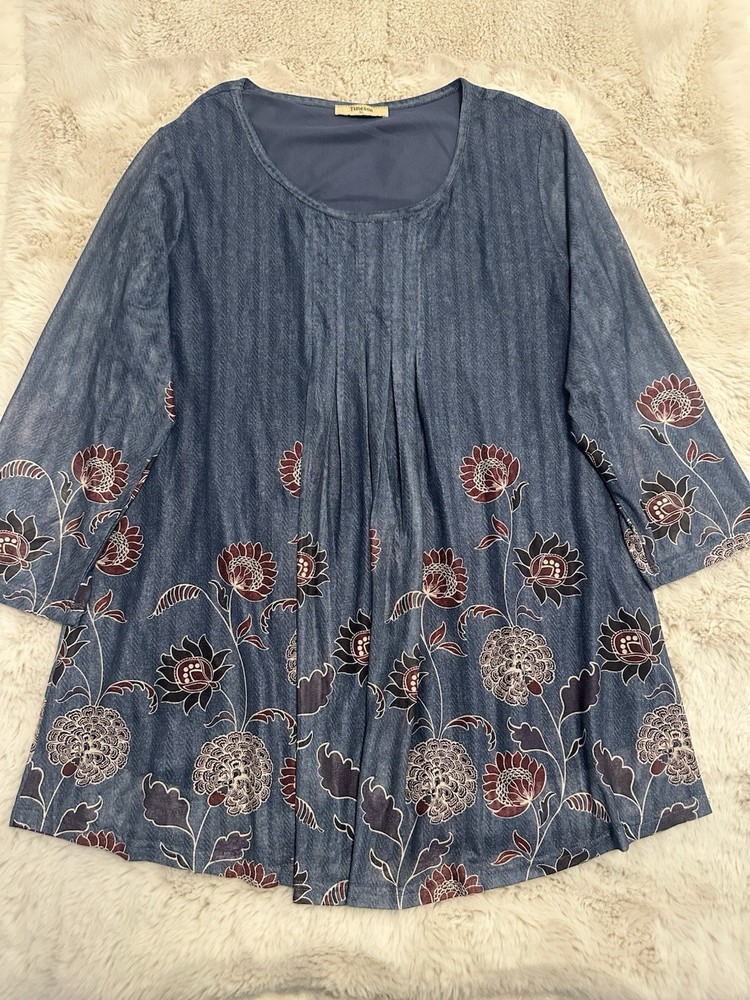 Timeson Women’s Floral Tunic TopBlue chambray-style Size XL