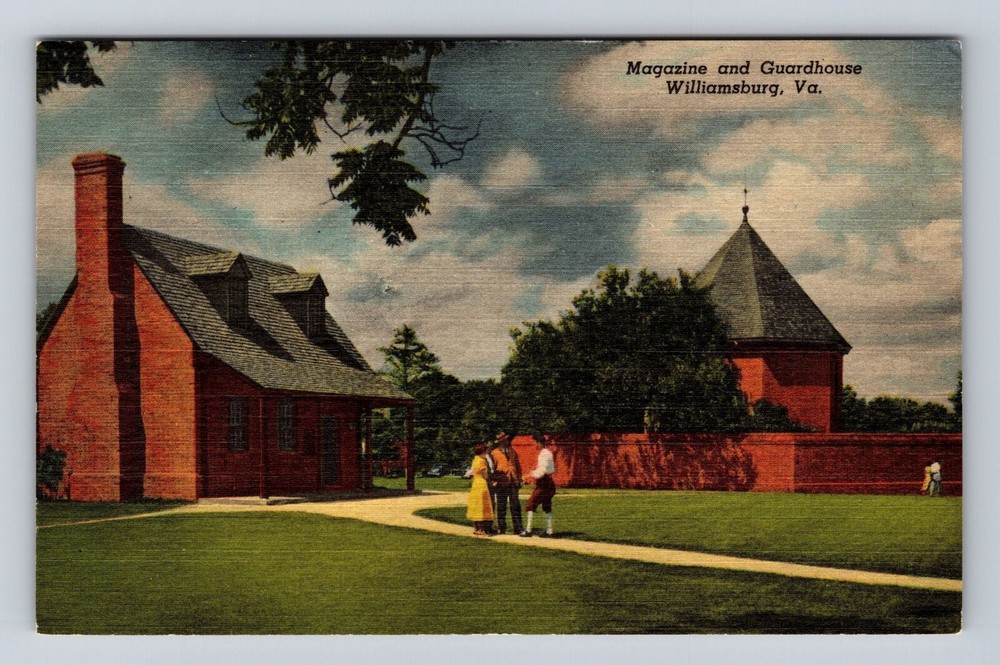 Williamsburg VA-Virginia, Magazine and Guardhouse, Antique Vintage Postcard