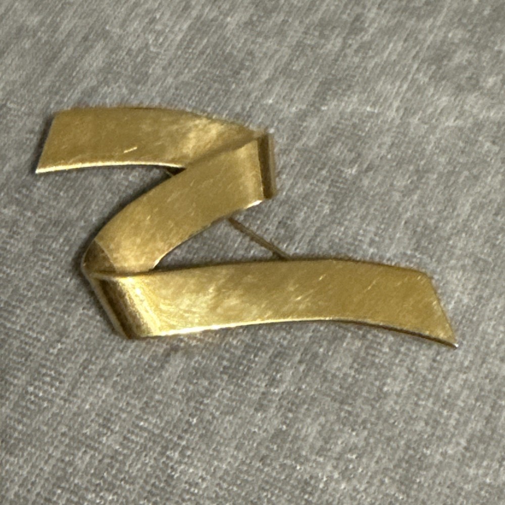 Vintage Monet Swirl Banner Brooch Pin Gold Tone Abstract Modernist Large