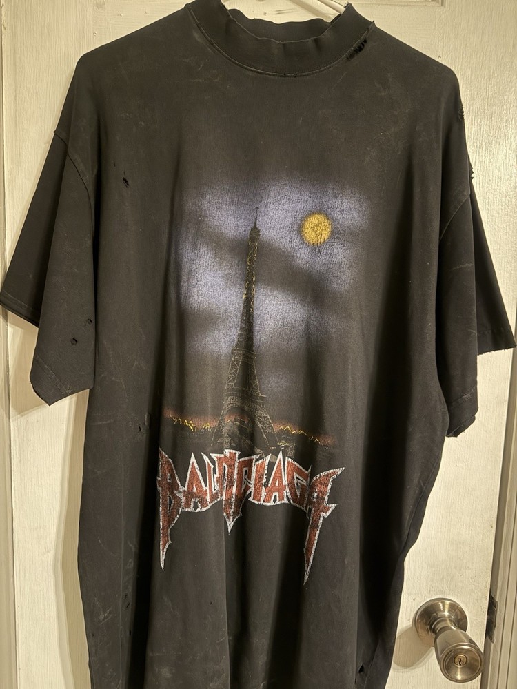 balenciaga paris moon t-shirt