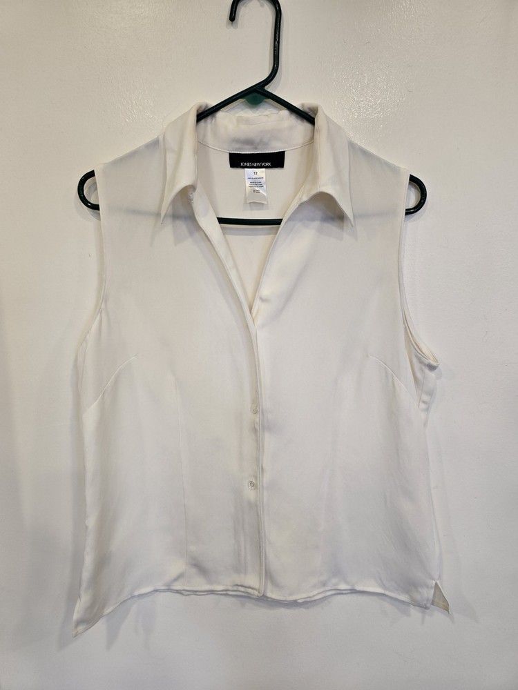 Jones New York 100% Silk Sleeveless Blouse Ivory Minimalist CBK Style Size 12