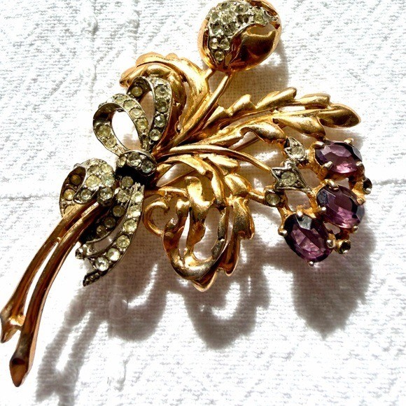 Vintage Gold Tone Floral Spray Brooch Purple Rhinestone Ribbon Bow Unsigned