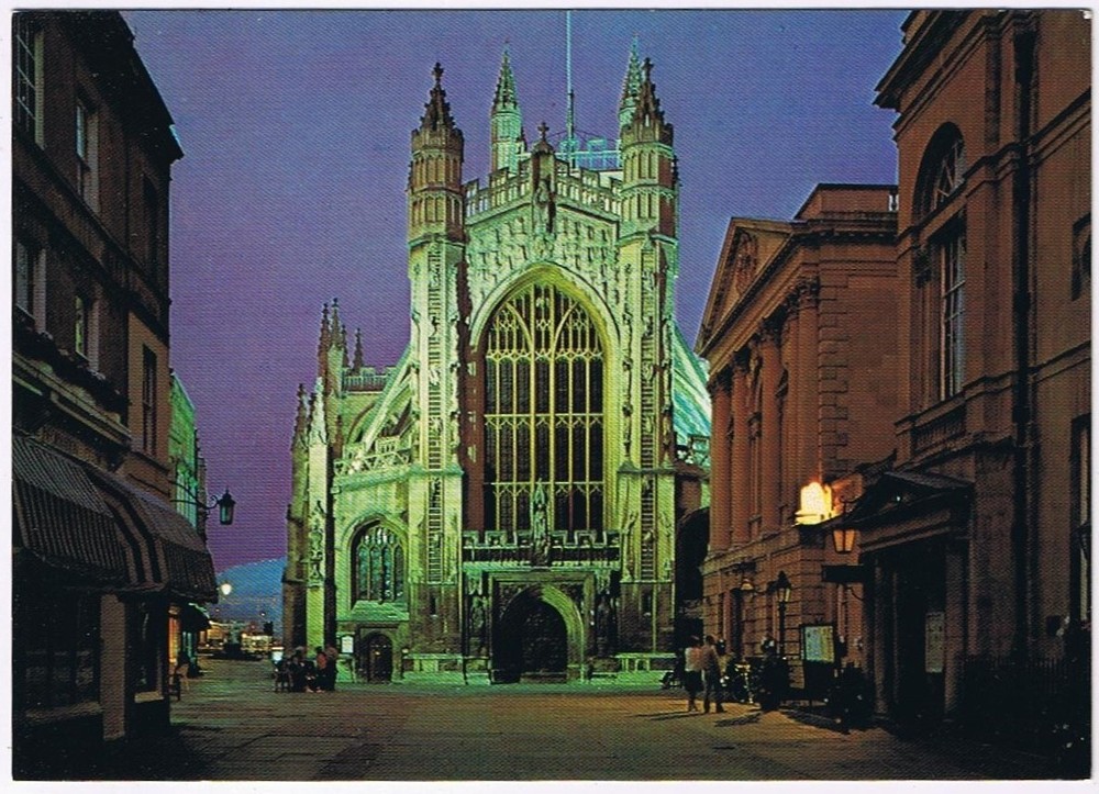 Postcard Floodlit Abbey & Pump Room Bath England UK