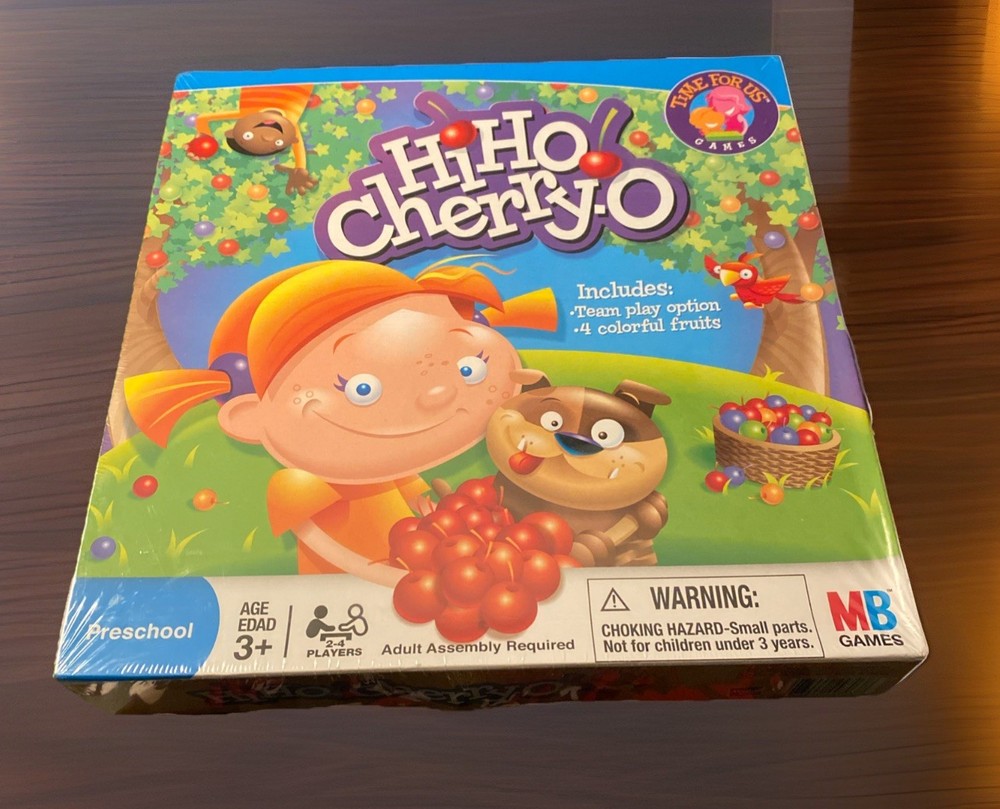 Hasbro Hi Ho Cherry-O Board Game. 3+ And 2-4 Players, Learn Early Math Skills