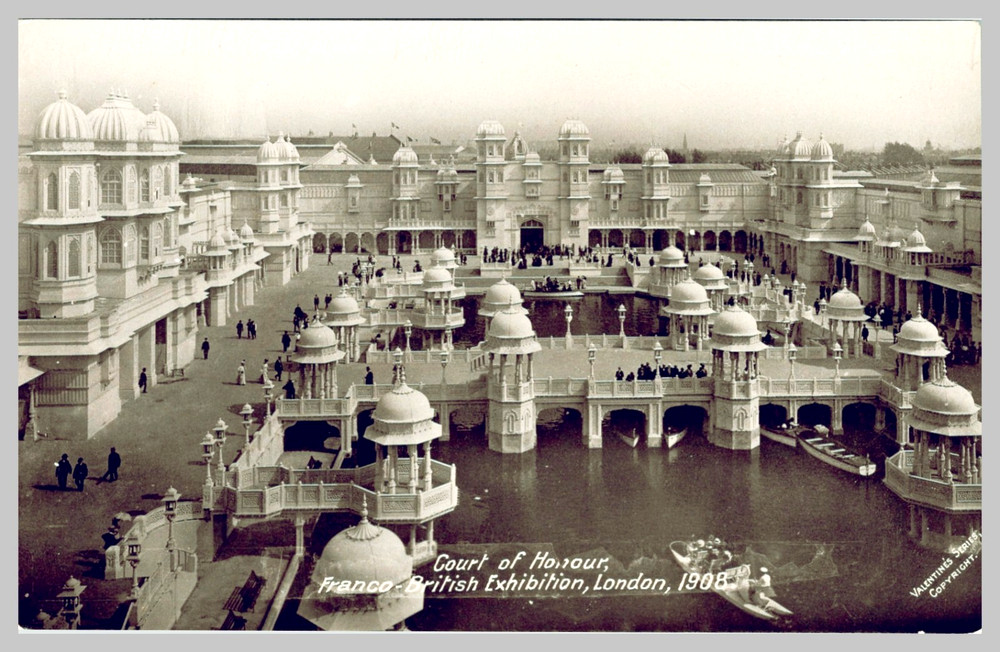 RPPC Court Of Honour Franco-British Exhibition London 1908 Vintage UNP Postcard