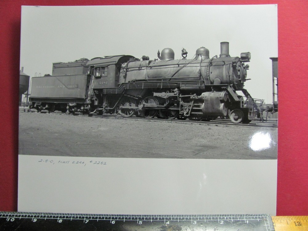 BALTIMORE & OHIO RAILROAD 2-8-0 LOCOMOTIVE #2282 B&W 8x10 PHOTO B&O RR HISTORY