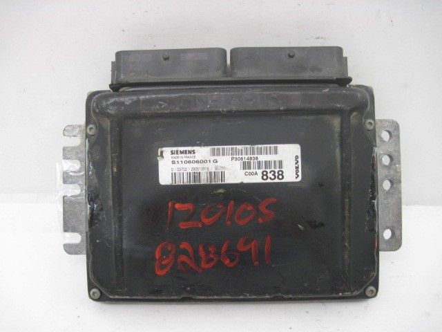 Used Engine Control Module (ECM) fits: 2000 Volvo 40 SERIES Electronic Control M