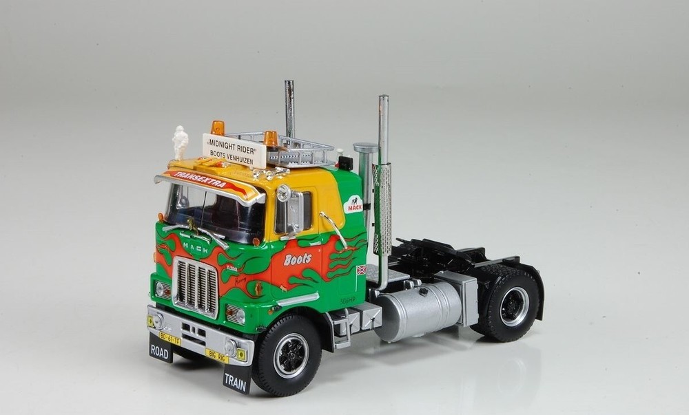 Tekno 1:50 Boots Transport Mack F700 71311 Truck Diecast