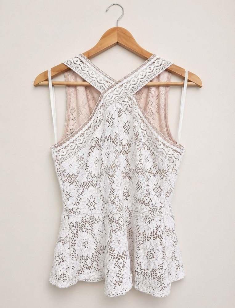 BCBG AZRIA Annica WhiteIvory Crochet Lace Peplum Top L Boho Romantic Nude Lining
