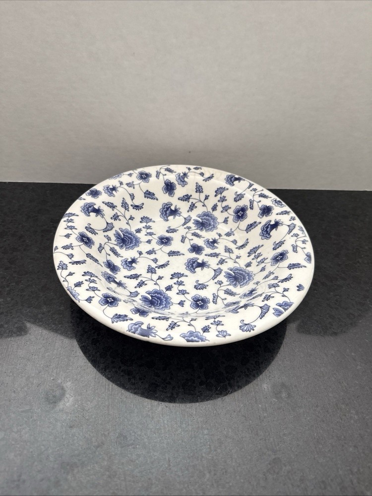 Pier 1 Blue & White Floral 8 1/4” Soup Pasta Quadrifoglio
