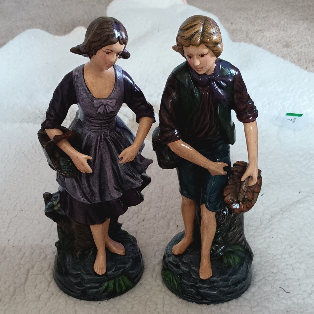 11 inches tall vintage mid century made of chalkware