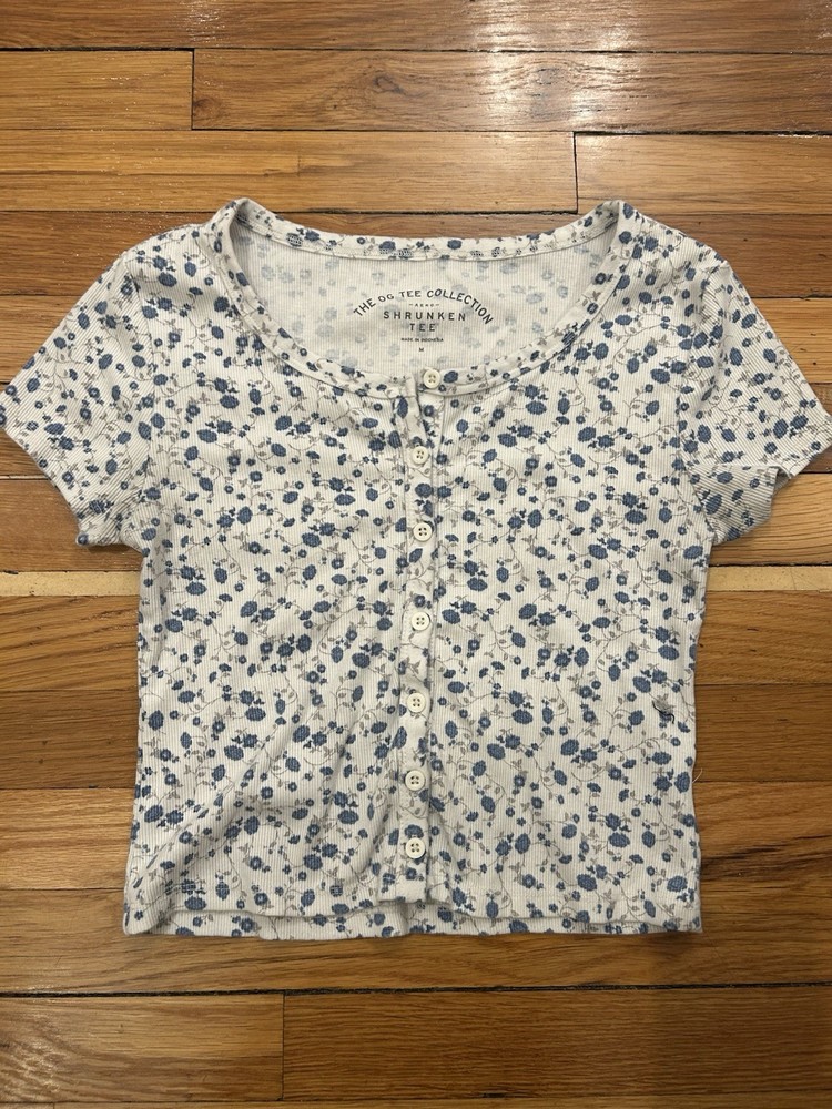 Aero Shrunken Floral Button Front Cropped Short Sleeve Tee White Blue Size M