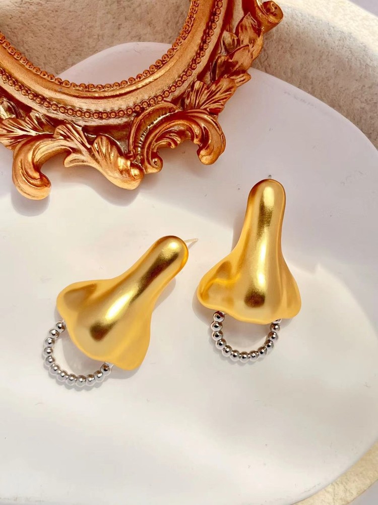 Schiaparelli Vintage Abstract 18K Nose Stud Earrings WITH BOX
