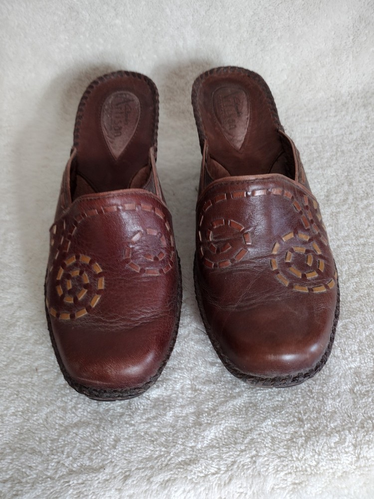 CLARKS Artisan Leather Mules for Women Size 7.5 M Brown Stitched Detail