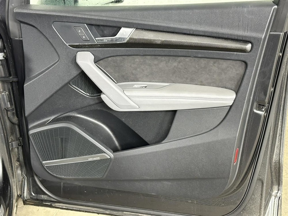 SQ5 AUDI  2019 Front Door Trim Panel 2795343