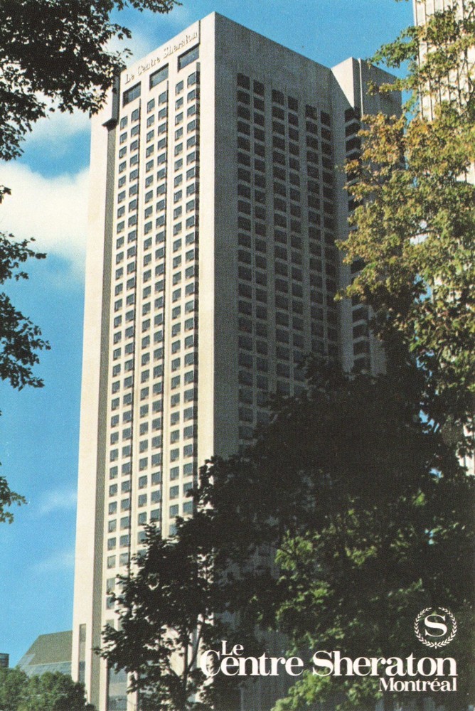 Postcard Canada Montreal Quebec Le Centre Sheraton Hotel Highrise Accommodations-image