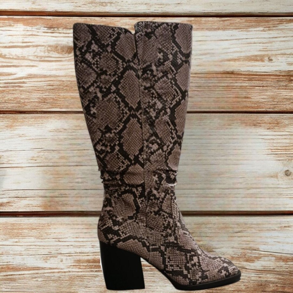 NEW BARETRAPS Knee High Tall Riding Boots Size 8 Comfort Shoes Snake Print