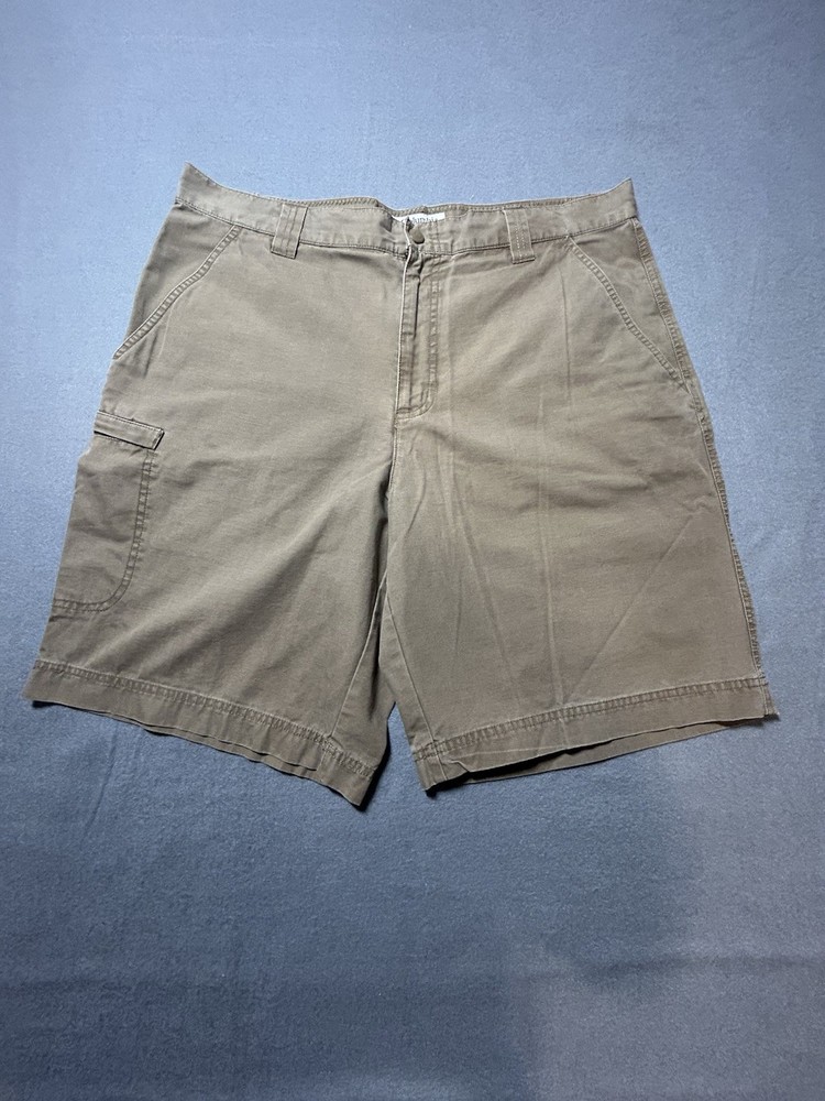 Columbia Men's Cargo Shorts in Tan Size 36