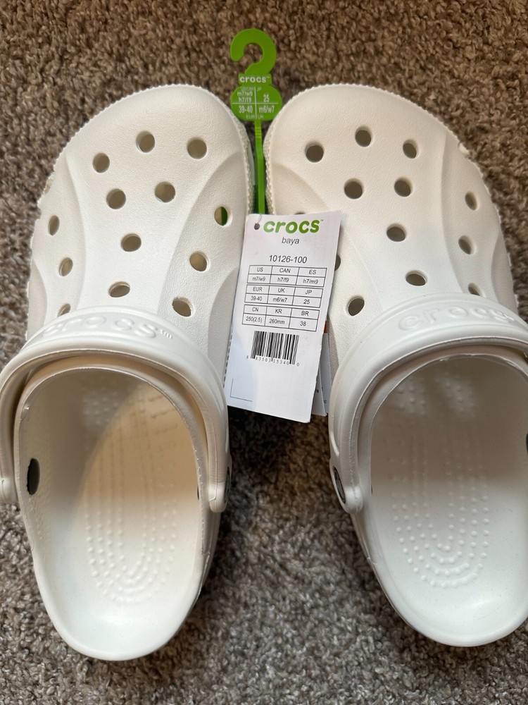 Crocs Mens & Womens Baya Shoes Clogs Slip On Shoes Sandals White Mens 7 /Womens9