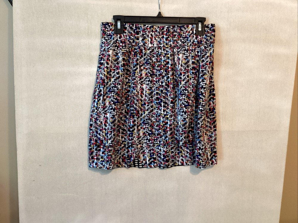 cabi women’s skirt S geometric