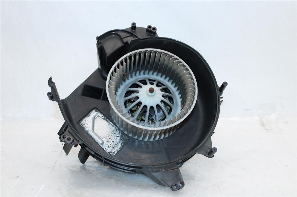 Used Front HVAC Blower Motor fits: 2013 Bmw 535I front Front Grade A