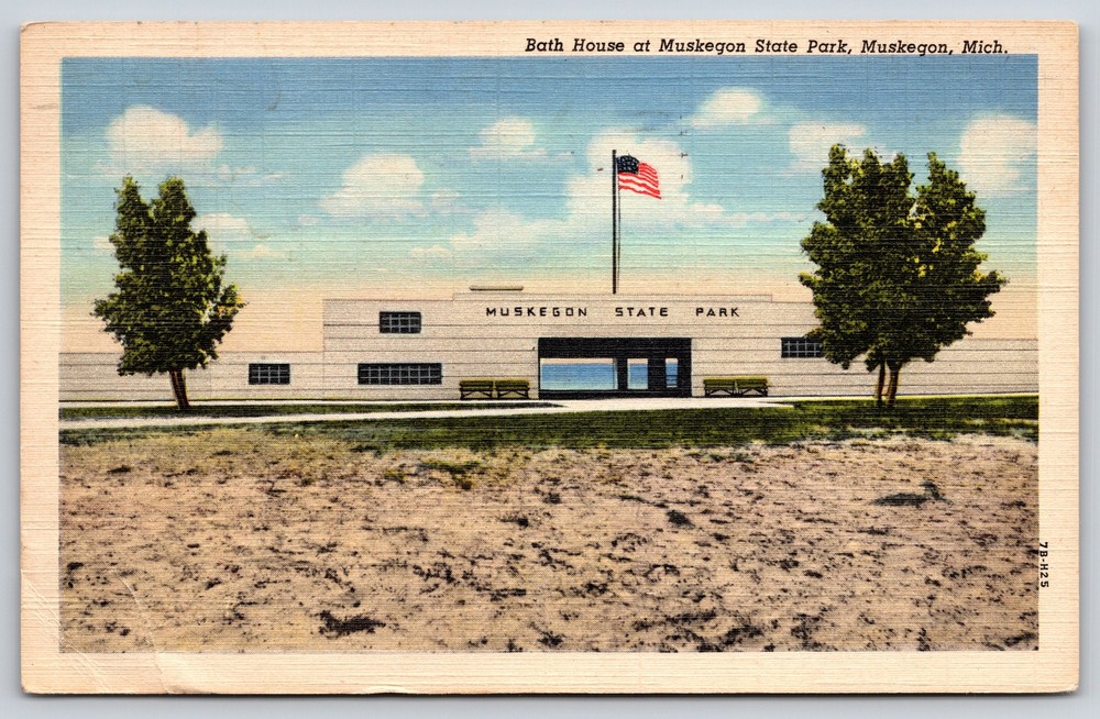 Muskegon Michigan~Bath House @ State Park~US Flag~PM 1951~Vintage Linen Postcard